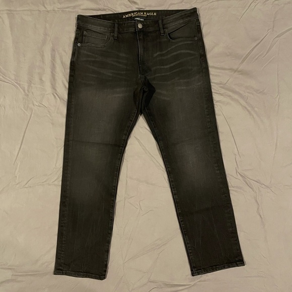 American Eagle Outfitters Other - Brand new American Eagle AEO Flex 4 black jeans
